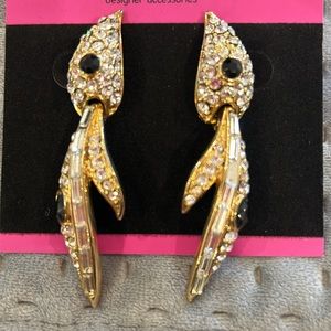 Jet Black And Pavé Black Tie Leaves Earrings-Boutique